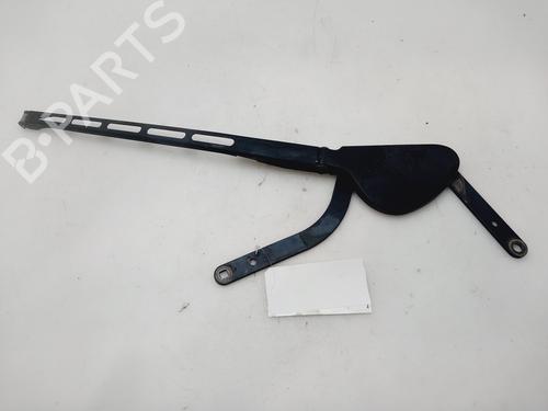 Used Front windshield wiper arm MERCEDES-BENZ C-CLASS Coupe (CL203) C 220 CDI (203.706) (143 hp) 32012443