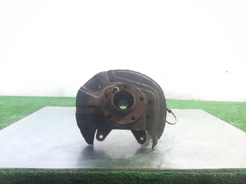 Used Left front steering knuckle BMW X3 (E83) xDrive 20 d (177 hp) 6710435