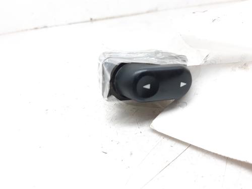 Used Right front window switch LAND ROVER FREELANDER I (L314) 2.0 Td4 4x4 (112 hp) 12400603