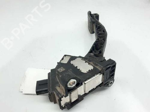 Pedal TOYOTA YARIS (_P9_) 1.4 D-4D (NLP90_, NLP90R) (90 hp) 5335269