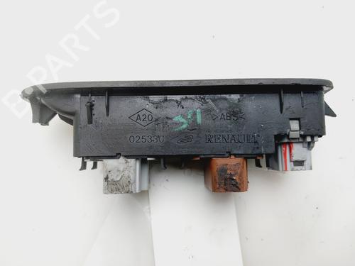 Left front window switch RENAULT SCÉNIC II (JM0/1_) | BP29911141I27