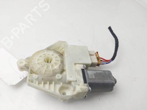 Motor elevalunas delantero derecho SKODA RAPID (NH3, NK3, NK6) [2012-2022]  32300191