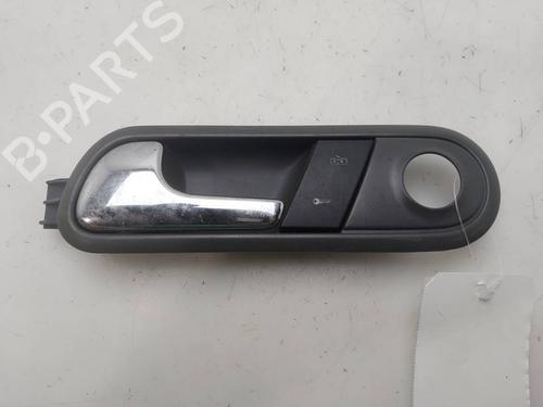 Used Front left interior door handle Front left interior door handle 38533774 38533774