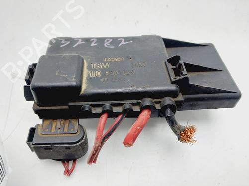 Used Fuse box VW GOLF IV (1J1) [1997-2008]  26006798