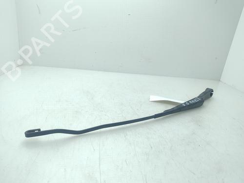 Front windshield wiper arm LAND ROVER FREELANDER I (L314)  | BP29956553C143
