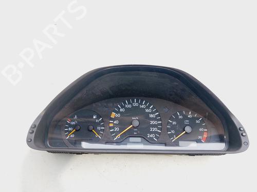 Used Instrument cluster MERCEDES-BENZ E-CLASS (W210) E 230 (210.037) (150 hp) 28440770