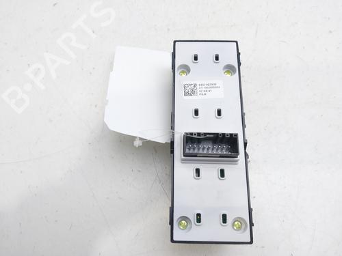 Left front window switch HYUNDAI i30 (PDE, PD, PDEN)  | BP29546597I27 