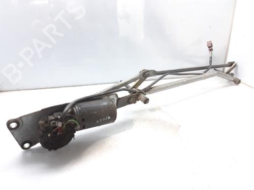 Essuie-glace moteur avant CITROËN XSARA (N1) 1.9 D (70 hp) 9213564