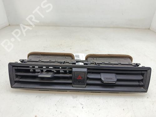 air-vent-seat-ibiza-v-kj1-kjg-2017-38934713 main image