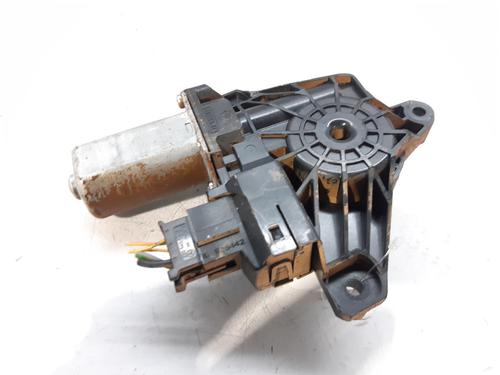 Left front window motor MERCEDES-BENZ GLA-CLASS (X156) GLA 200 CDI / d (156.908) | BP10337810E21 