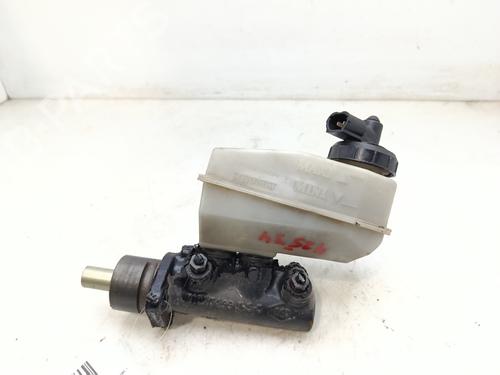 Used Brake master cylinder Brake master cylinder 38045567 38045567