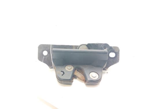 Used Tailgate lock PEUGEOT 206 Hatchback (2A/C) 1.4 LPG (75 hp) 14993492