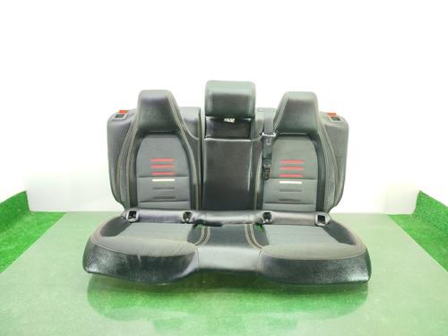 Banco traseiro MERCEDES-BENZ A-CLASS (W176) A 200 CDI / d (176.008) (136 hp) 32018084