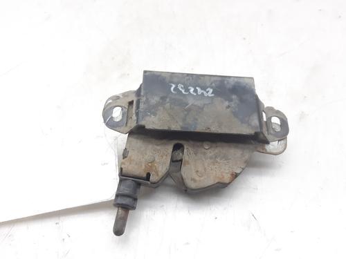 Used Hood lock FORD FOCUS I (DAW, DBW) 1.8 Turbo DI / TDDi (90 hp) 12402797