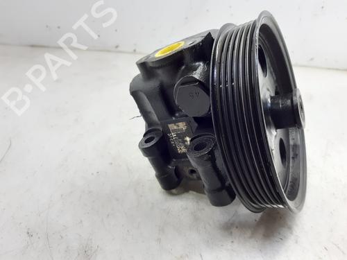 Used Steering pump FORD MONDEO III (B5Y) 1.8 16V (125 hp) 8833255
