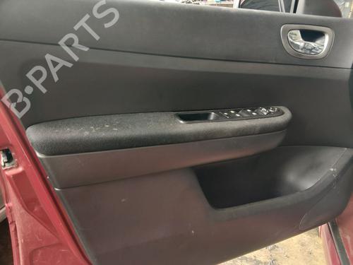 Left taillight PEUGEOT 307 (3A/C) 2.0 HDi 90 | BP30865191C34