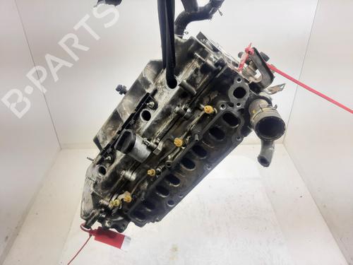 Cabeça do motor TOYOTA AVENSIS (_T25_) 2.0 D-4D (CDT250_, CDT250R) (116 hp) 31164541