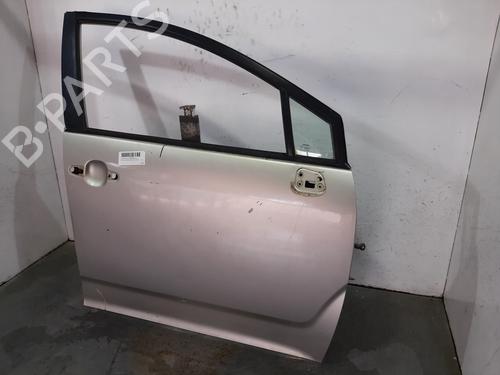 Right front door TOYOTA COROLLA Verso (ZER_, ZZE12_, R1_) 2.0 D-4D (CUR10_, CUR10R) | BP13505062C3 