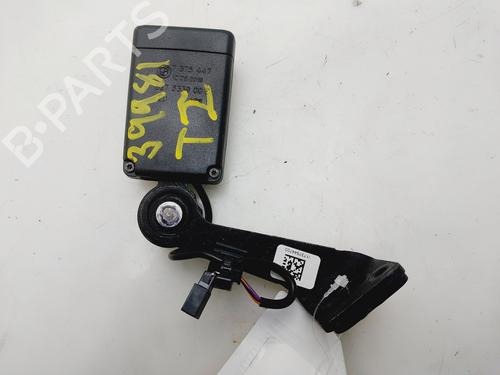 Used Seat buckle BMW 3 (F30, F80) 320 d (190 hp) 31153865