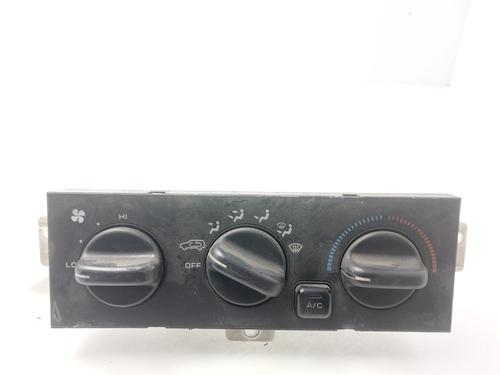 Commande Chauffage JEEP GRAND CHEROKEE I (ZJ, ZG) 2.5 TD 4x4 (Z) (115 hp) 32032671