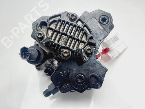 Used Injection pump VOLVO XC90 I (275) D5 AWD (163 hp) 25851446