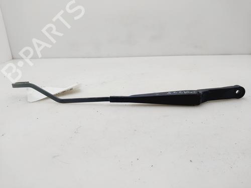 Used Front windshield wiper arm SEAT IBIZA II (6K1) [1993-2002]  32436513