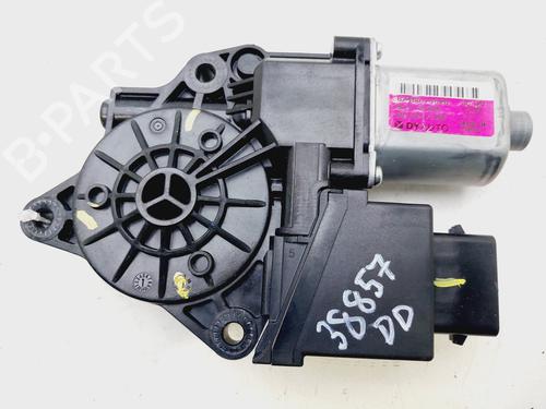 Used Right front window motor KIA SPORTAGE IV (QL, QLE) 1.6 GDI (132 hp) 30853825