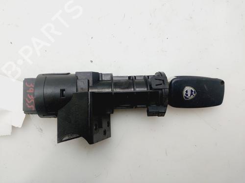 Used Ignition barrel LANCIA YPSILON (843_) 1.2 (843.AXA1A) (60 hp) 31139750