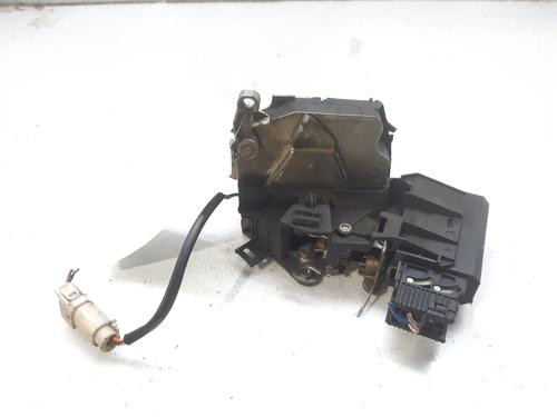 Used Rear right lock BMW 7 (E38) 728 i, iL (193 hp) 9825044