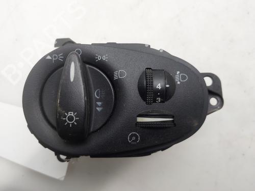 Used Headlight switch Headlight switch FORD FOCUS I (DAW, DBW) 1.8 Turbo DI / TDDi (90 hp) 35929618 35929618