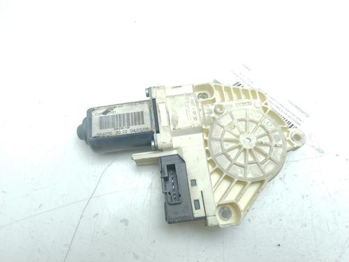 Left front window motor LAND ROVER DISCOVERY III (L319)  | BP26705565E21 