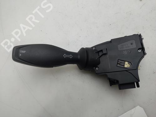 Comutador piscas / escovas Comutador piscas / escovas FORD FIESTA VI (CB1, CCN) 1.6 TDCi (95 hp) 35929648 35929648