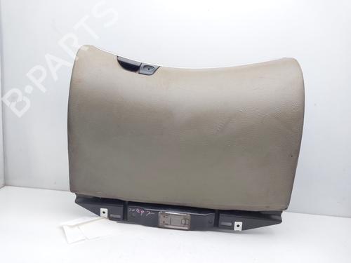 Used Glove box VOLVO XC70 I Cross Country (295) D5 AWD (185 hp) 16060336
