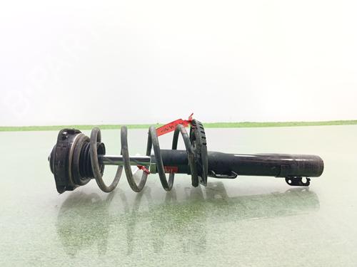 Høyre foran støtdemper VW POLO IV (9N_, 9A_) 1.4 16V (75 hp) 31143266