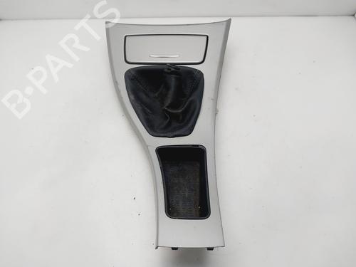 Midtkonsoll BMW 3 (E90) 320 d (163 hp) 32032359