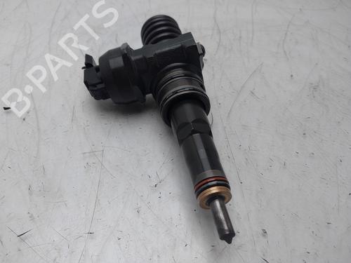Used Injector Injector VW GOLF V (1K1) [2003-2010] 40022179 40022179