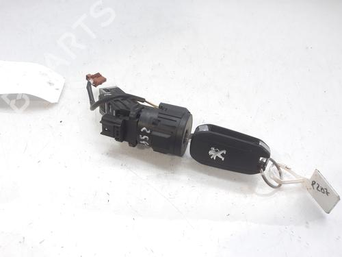 Used Ignition barrel PEUGEOT 308 II (LB_, LP_, LW_, LH_, L3_) [2013-2021]  11766370