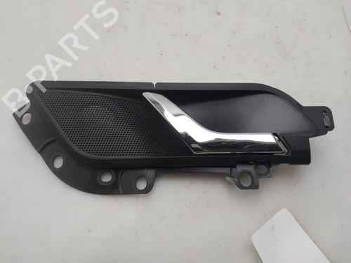 Used Rear right interior door handle Rear right interior door handle 37438084 37438084
