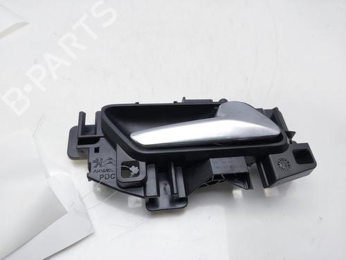 Used Front right interior door handle OPEL CORSA F (P2JO) [2019-2025]  11377010