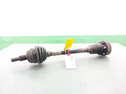 Used Left front driveshaft VW GOLF IV (1J1) 1.4 16V (75 hp) 17961541