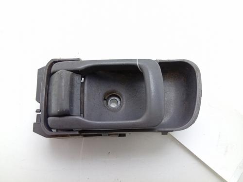 Høyre foran invendig håndtak NISSAN PICK UP (D22) 2.5 Di (133 hp) 23072036