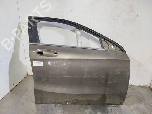 Used Right front door Right front door MERCEDES-BENZ A-CLASS (W176) A 200 CDI (176.001) (136 hp) 40281764 40281764