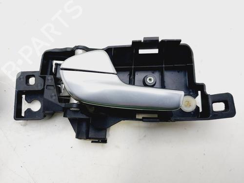 Venstre foran invendig håndtak FORD MONDEO IV (BA7) [2007-2015]  30476007