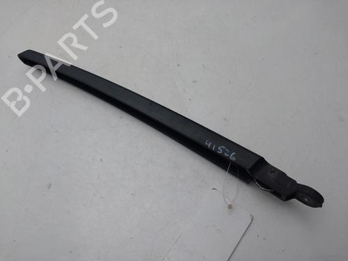 Used Rear windshield wiper arm Rear windshield wiper arm 37010750 37010750