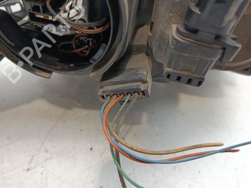 Left headlight RENAULT MEGANE II Saloon (LM0/1_) | BP32015543C28