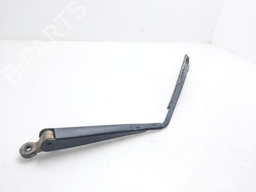 Used Rear windshield wiper arm Rear windshield wiper arm MITSUBISHI GALLOPER (JK-01) [1998-2003] 36386769 36386769