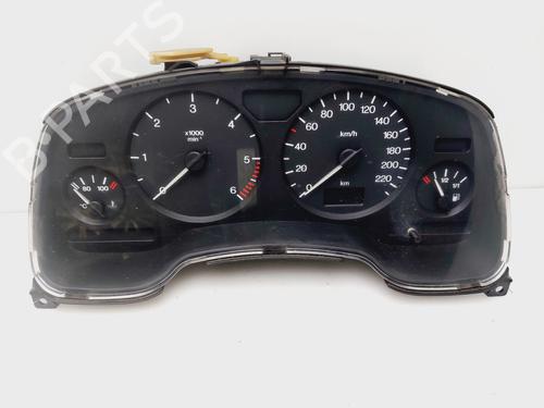 Used Instrument cluster OPEL ASTRA G Hatchback (T98) [1998-2009]  31010320