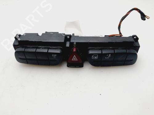 Used Warning switch MERCEDES-BENZ C-CLASS (W203) [2000-2007]  26650393