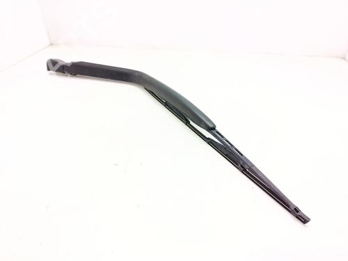 Used Rear windshield wiper arm Rear windshield wiper arm RENAULT MEGANE I (BA0/1_) 1.4 16V (BA0D, BA1H, BA0W, BA10) (95 hp) 34055267 34055267