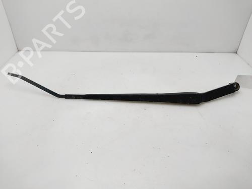 Used Front windshield wiper arm TOYOTA PICNIC (_XM1_) 2.2 D (CMX10_, CXM10G) (90 hp) 31638382